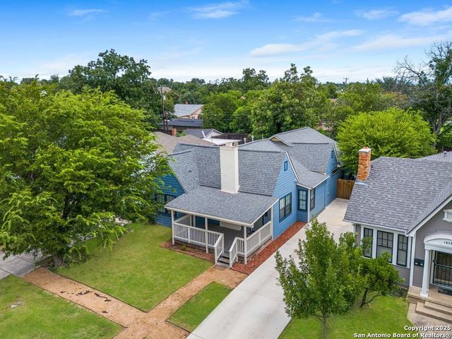 1407 W Mistletoe, San Antonio, TX 78201