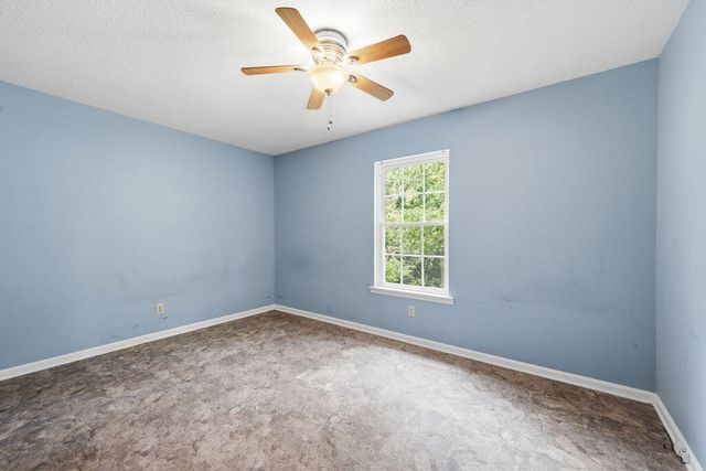 213 Maple Way, Ringgold, GA 30736