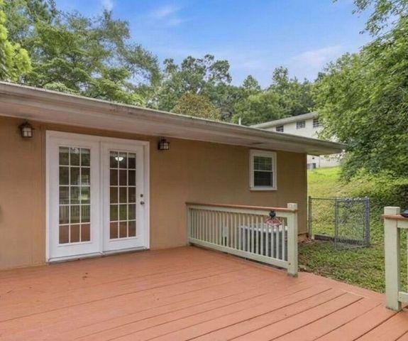 213 Maple Way, Ringgold, GA 30736