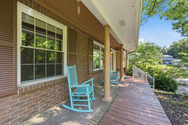 213 Maple Way, Ringgold, GA 30736