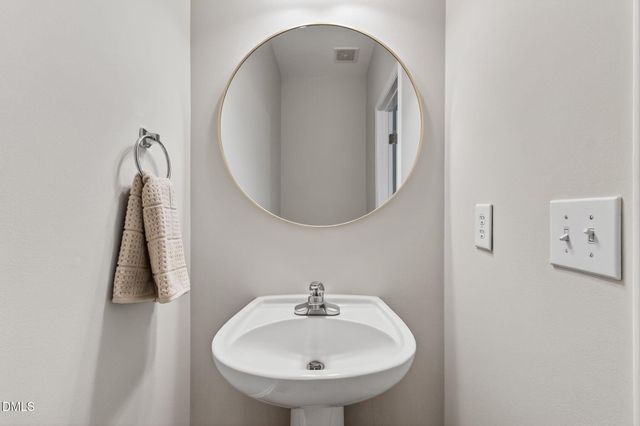 225 Rosenberry Hills Drive, Cary, NC 27513