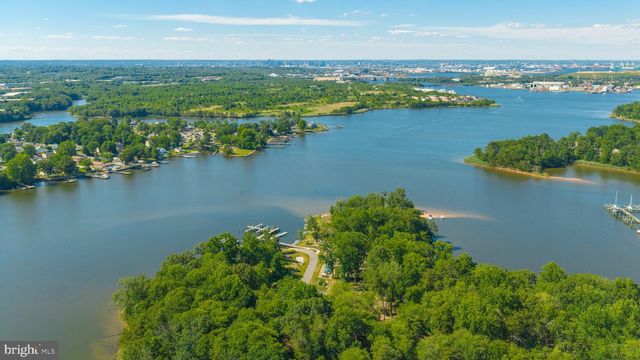 515 LEVANNA LN, Glen Burnie, MD 21060