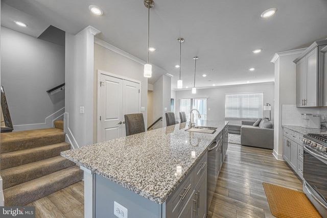 515 LEVANNA LN, Glen Burnie, MD 21060