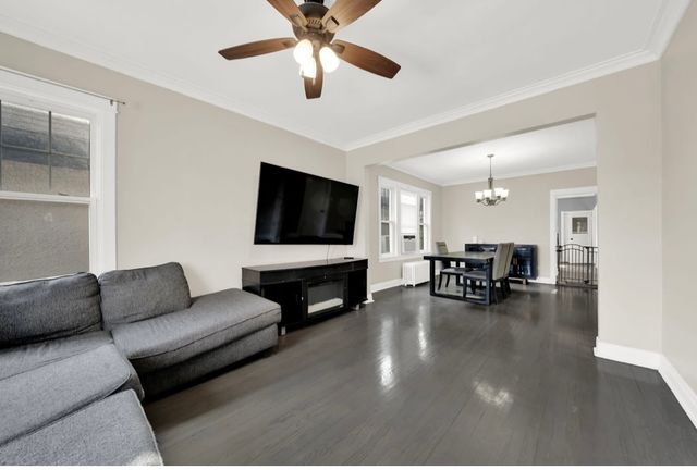 1434 Cuyler Avenue, Berwyn, IL 60402