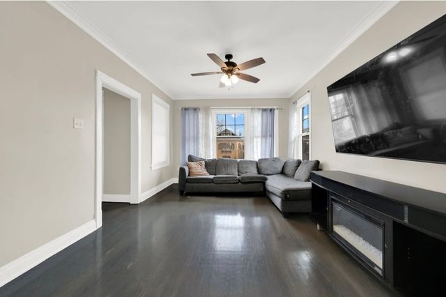 1434 Cuyler Avenue, Berwyn, IL 60402