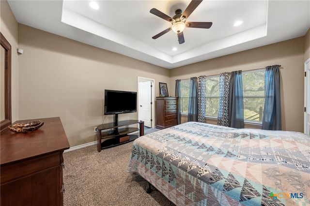 11 E AZTEC Lane, Belton, TX 76513