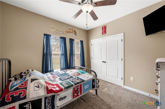 11 E AZTEC Lane, Belton, TX 76513