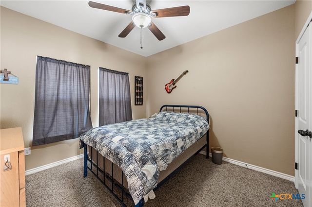 11 E AZTEC Lane, Belton, TX 76513