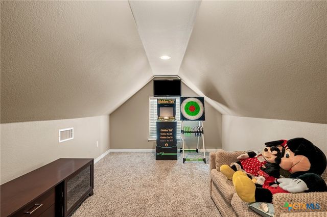 11 E AZTEC Lane, Belton, TX 76513