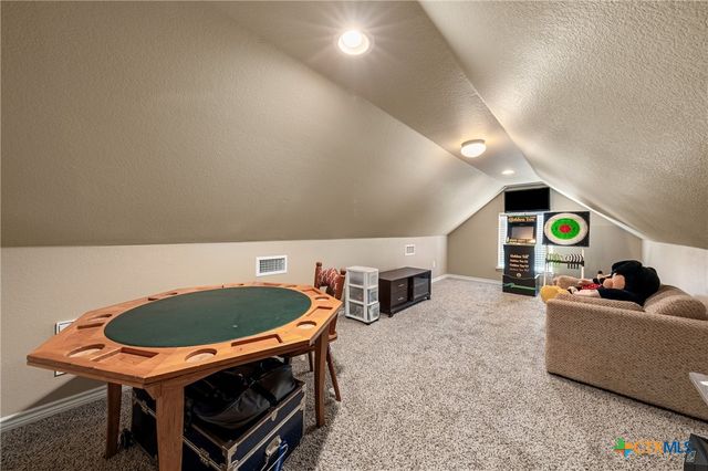 11 E AZTEC Lane, Belton, TX 76513