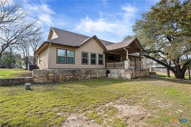 11 E AZTEC Lane, Belton, TX 76513