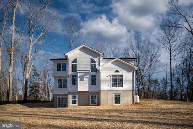 569 TACKETTS MILL RD, Stafford, VA 22556