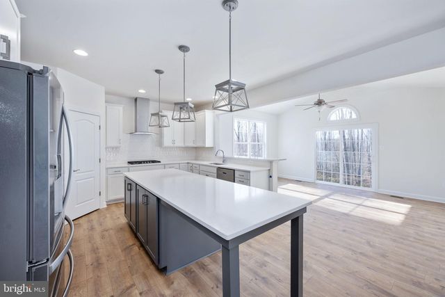 569 TACKETTS MILL RD, Stafford, VA 22556