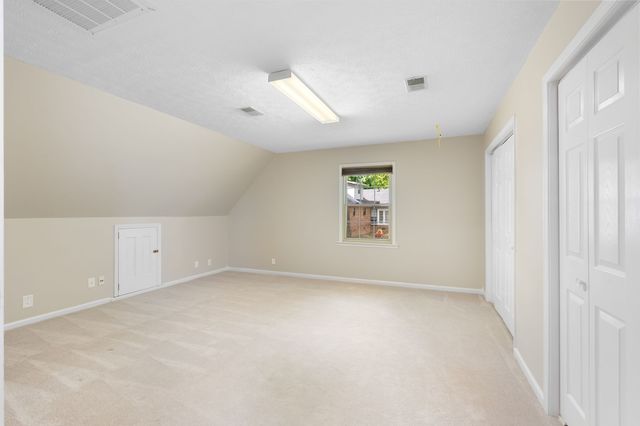 516 Tyler Ct, Cottontown, TN 37048