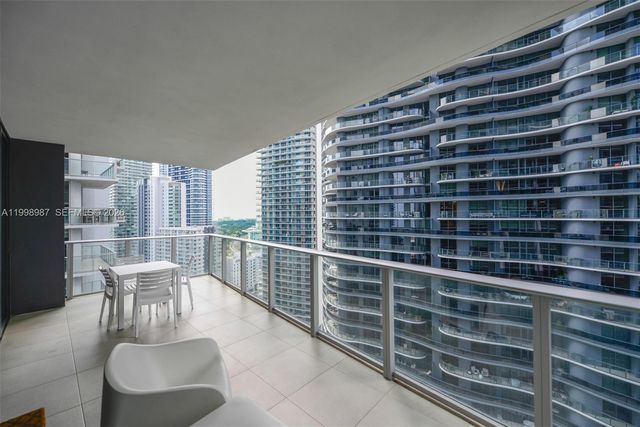 1010 Brickell Ave 2906, Miami, FL 33131