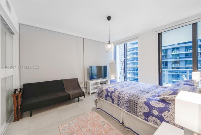 1010 Brickell Ave 2906, Miami, FL 33131