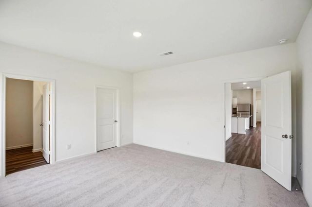 12804 Kentucky Warbler DR, Buda, TX 78610