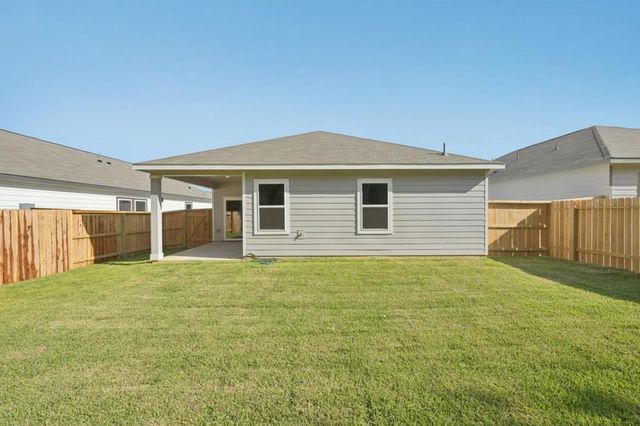 12804 Kentucky Warbler DR, Buda, TX 78610