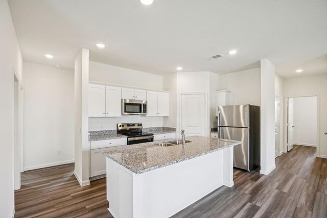 12804 Kentucky Warbler DR, Buda, TX 78610