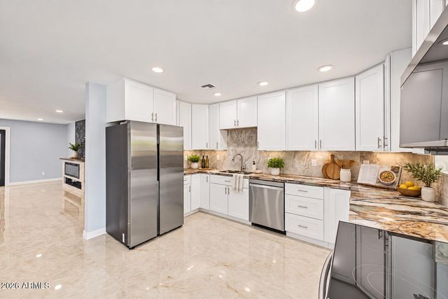 8643 E MARIPOSA Drive, Scottsdale, AZ 85251