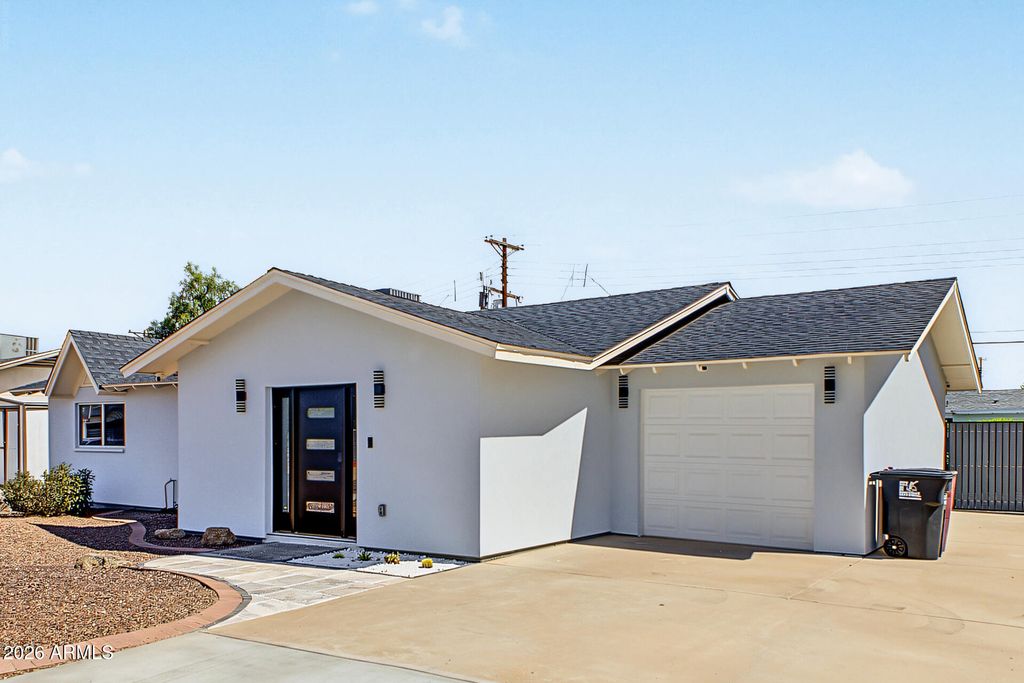 8643 E MARIPOSA Drive, Scottsdale, AZ 85251 — photo 2