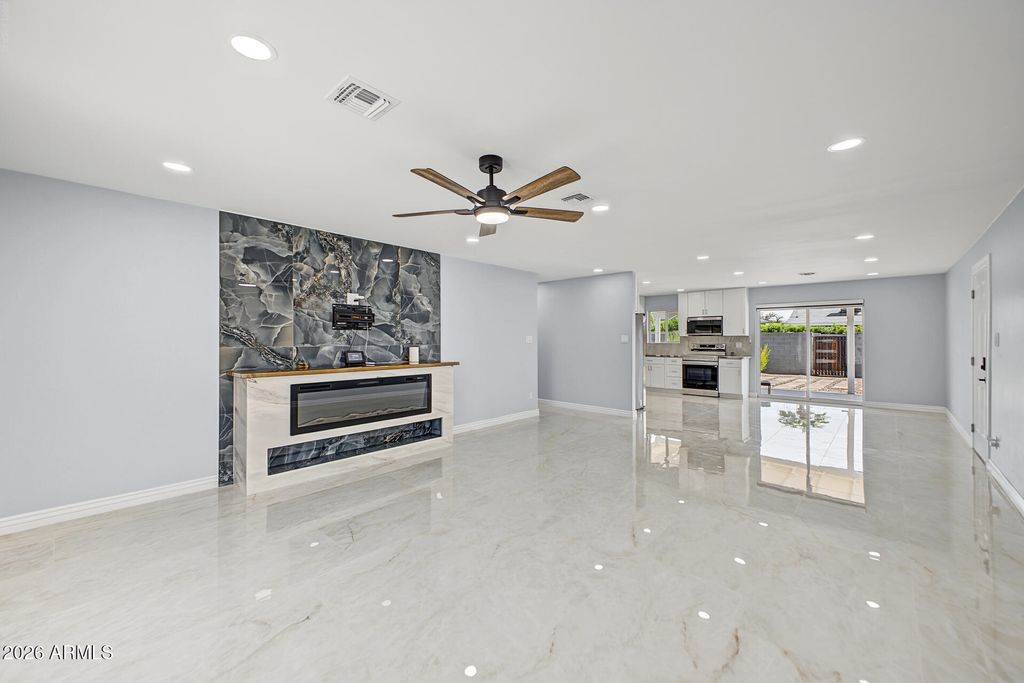 8643 E MARIPOSA Drive, Scottsdale, AZ 85251 — photo 3