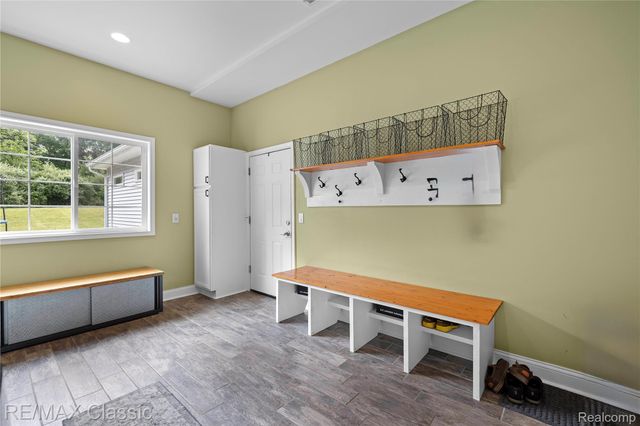 1318 Gray Haven Lane, Brighton, MI 48114