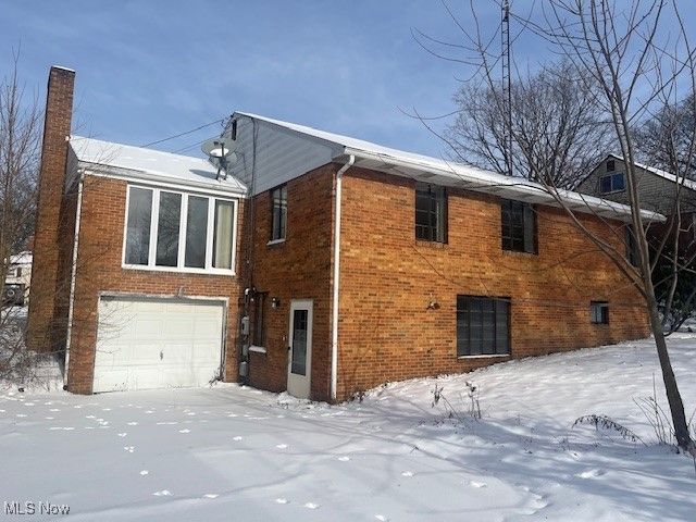 708 W Maple Street, North Canton, OH 44720