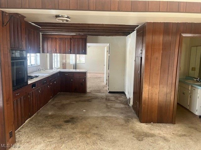 708 W Maple Street, North Canton, OH 44720