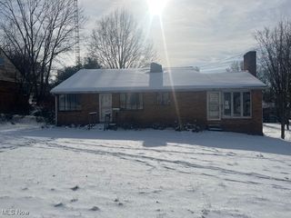 708 W Maple Street, North Canton, OH 44720