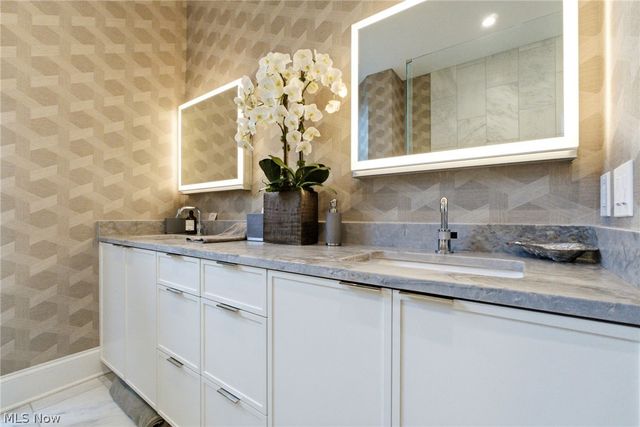 1237 Washington Avenue 1207, Cleveland, OH 44113