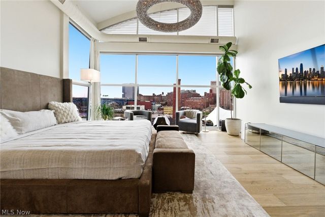 1237 Washington Avenue 1207, Cleveland, OH 44113