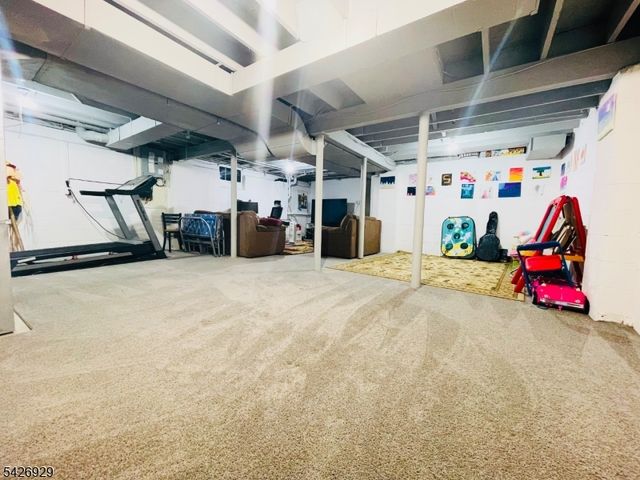 94 Edgefield Dr, Parsippany-troy Hills Twp., NJ 07950