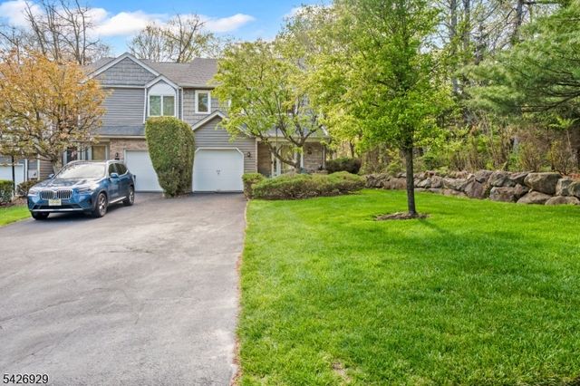 94 Edgefield Dr, Parsippany-troy Hills Twp., NJ 07950