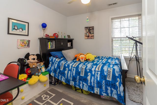 5532 Keowee Way, Raleigh, NC 27616