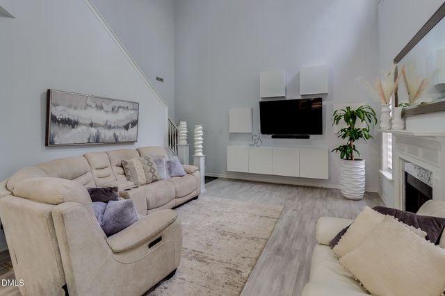 5532 Keowee Way, Raleigh, NC 27616