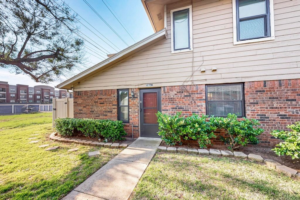 2240 Tarpley Road 464, Carrollton, TX 75006