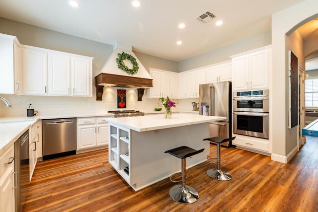 9251 Courtney Way, Roseville, CA 95747