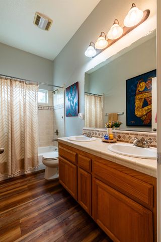 9251 Courtney Way, Roseville, CA 95747