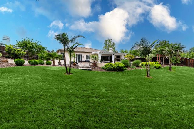 9251 Courtney Way, Roseville, CA 95747