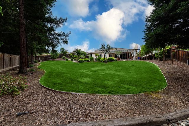 9251 Courtney Way, Roseville, CA 95747