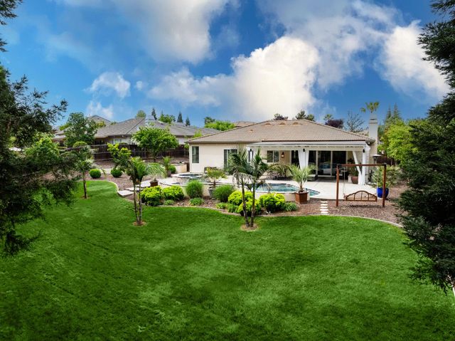 9251 Courtney Way, Roseville, CA 95747