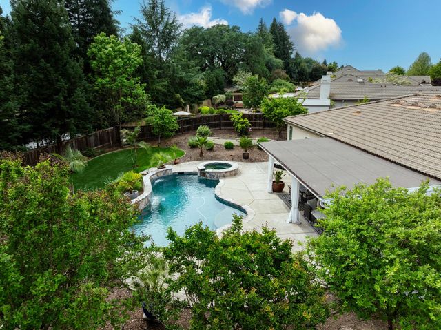 9251 Courtney Way, Roseville, CA 95747