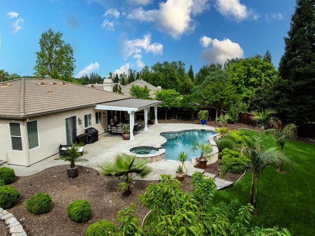 9251 Courtney Way, Roseville, CA 95747