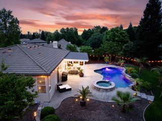 9251 Courtney Way, Roseville, CA 95747