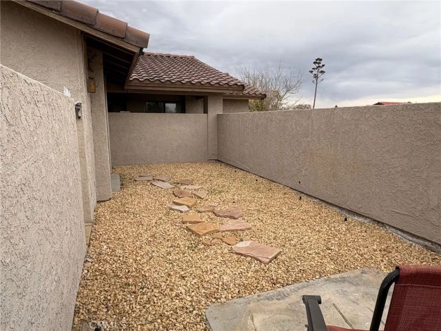 27424 Cloverleaf Drive, Helendale, CA 92342