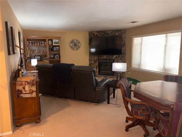 27424 Cloverleaf Drive, Helendale, CA 92342