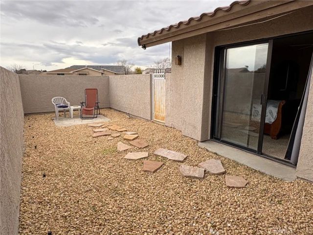 27424 Cloverleaf Drive, Helendale, CA 92342