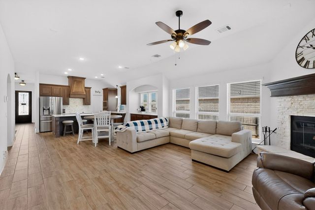 2618 Golden Rod Drive, Midlothian, TX 76065