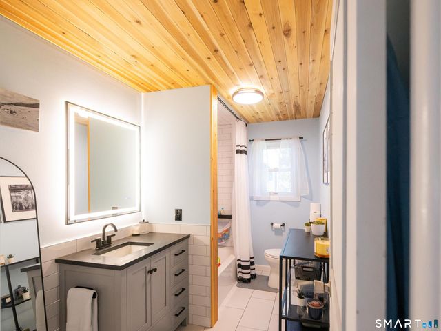 332 Williamson Circle, Watertown, CT 06779